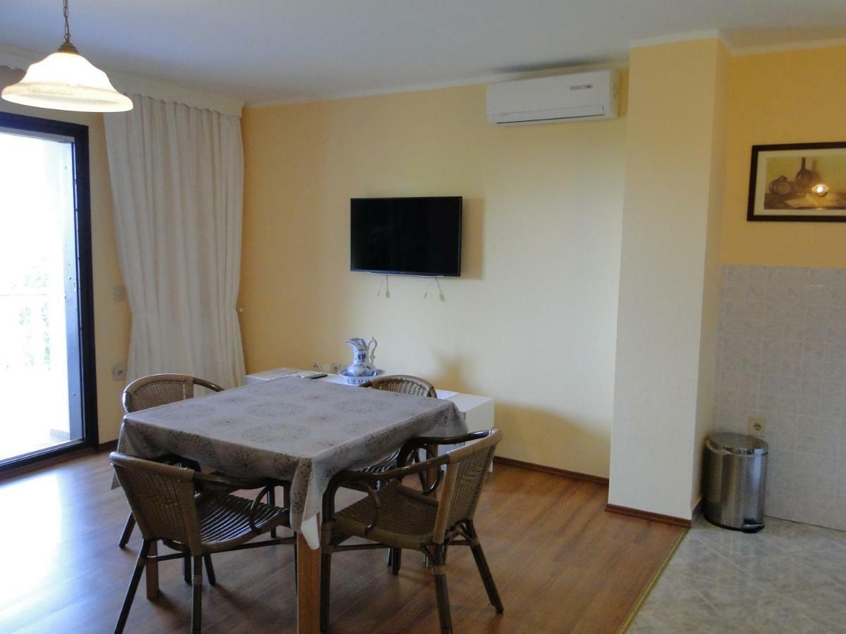 Apartments Villa Maran ウマグ エクステリア 写真